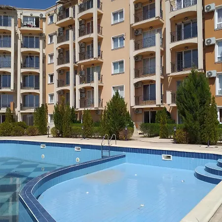 Апартаменты Byala Cozy